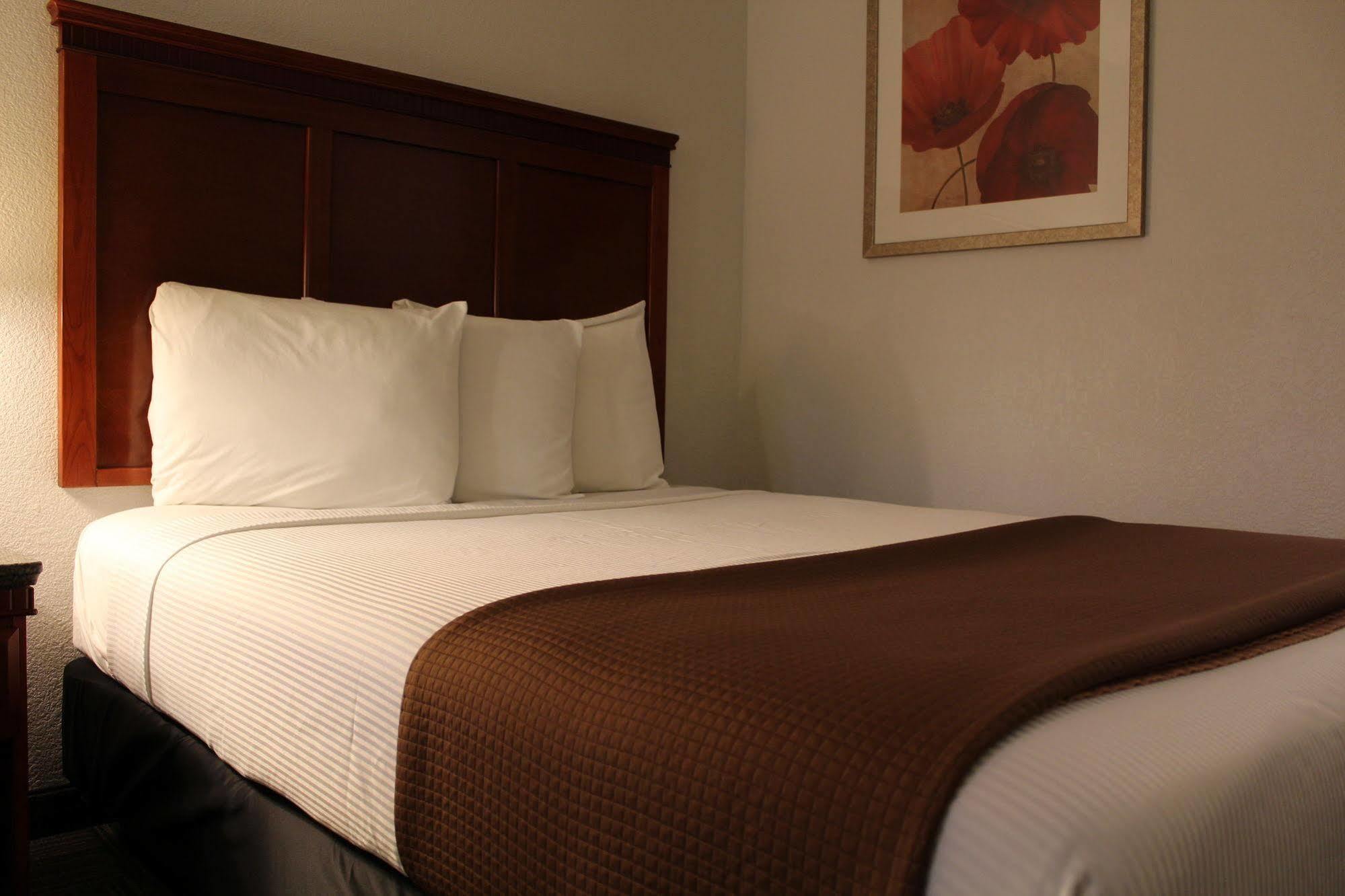 Rodeway Inn Santa Clara Buitenkant foto